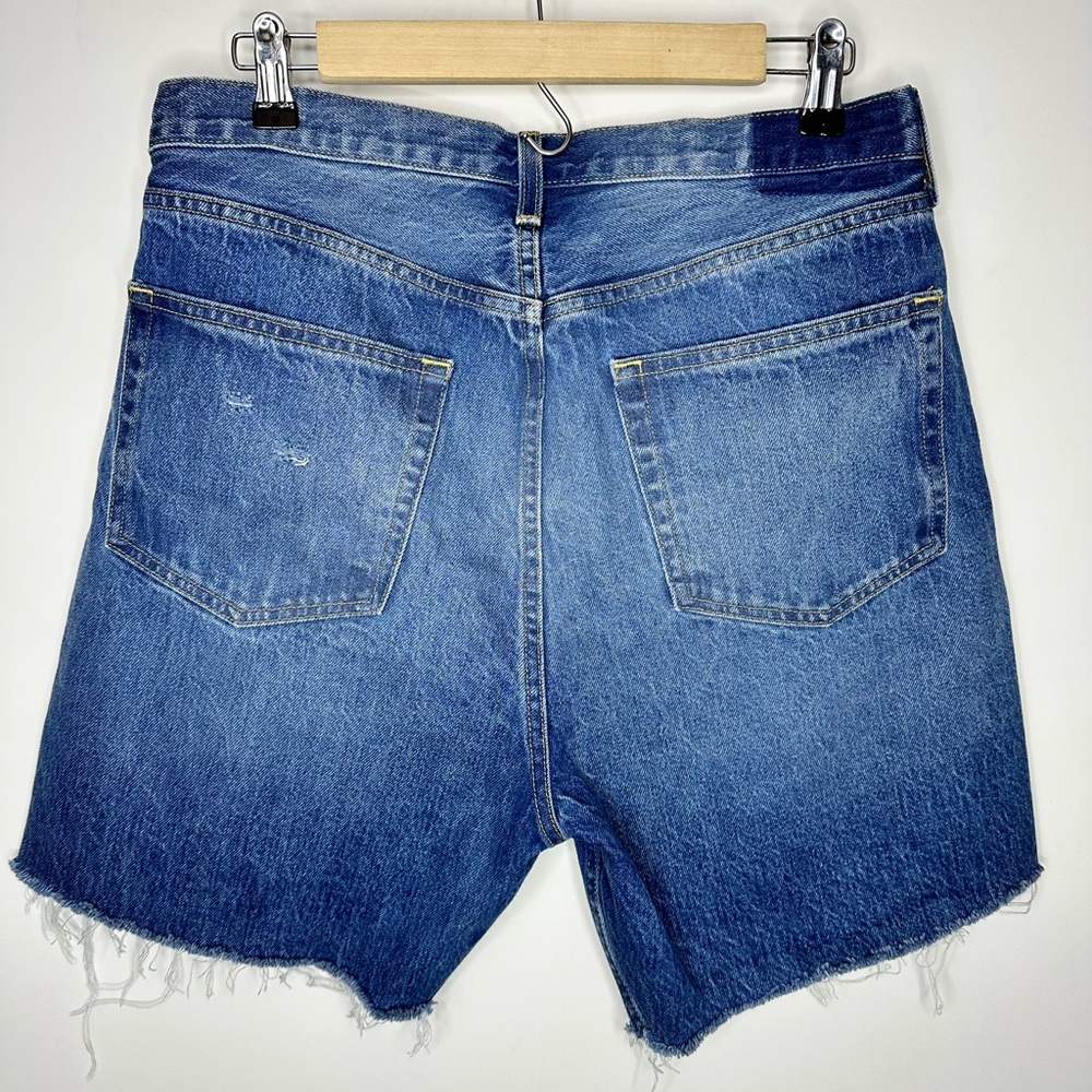 ÉTICA Distressed Denim Cutoff Midi Shorts Women’s Size 31 - Picture 3 of 9